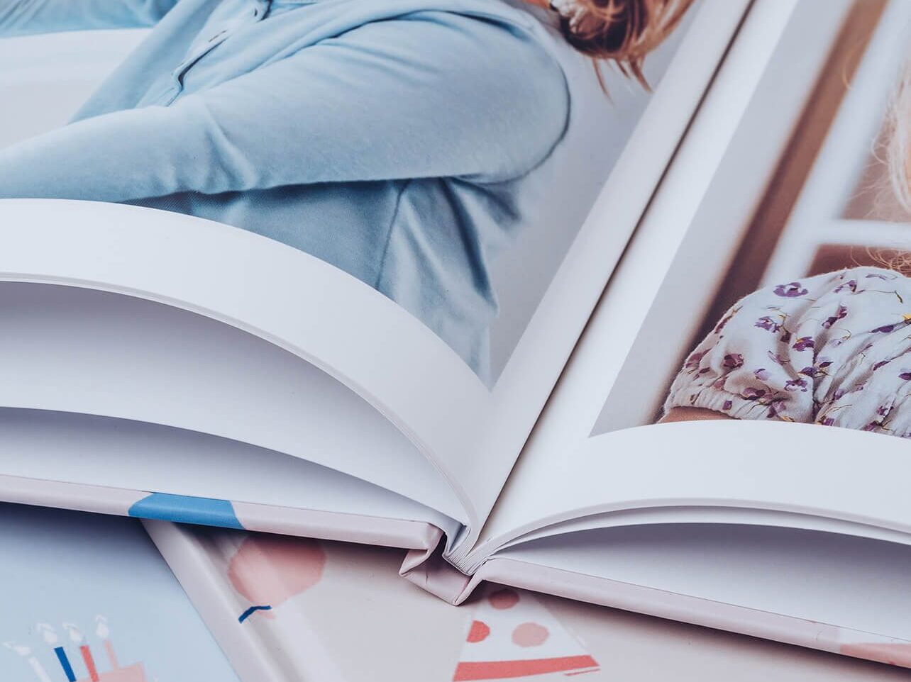 Darilna knjiga - detajl