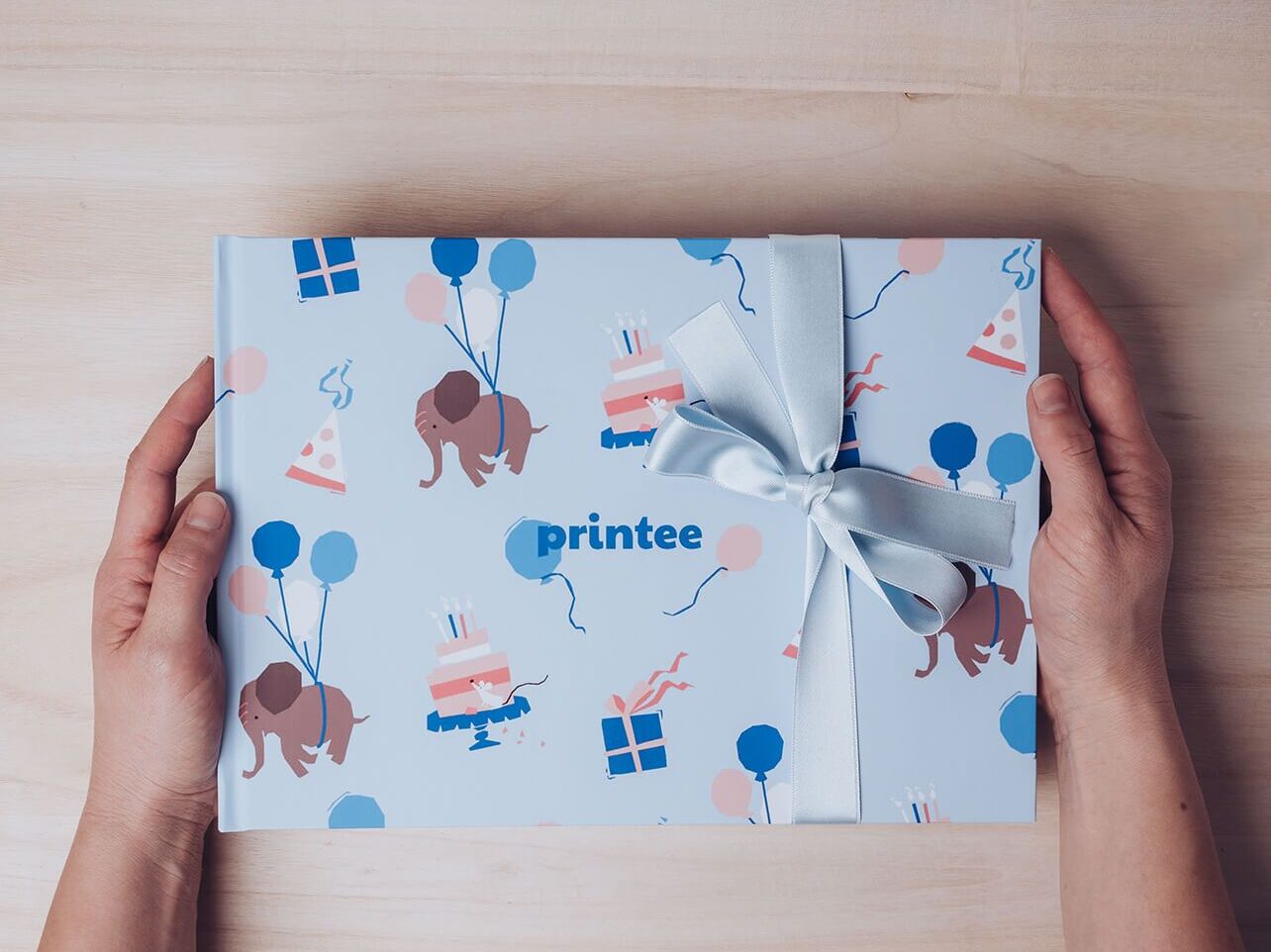 Darilna knjiga Printee Modra